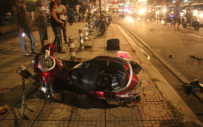 Lời khai tài xế lái ô tô 'điên' tông liên hoàn 4 xe máy khiến 5 người thương vong ở Sài Gòn Ảnh 2