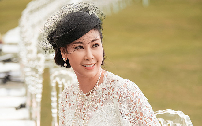 Hoa hậu Hà Kiều Anh: Tôi yêu từ năm 14 tuổi và có nụ hôn đầu đời năm 16 tuổi Ảnh 2