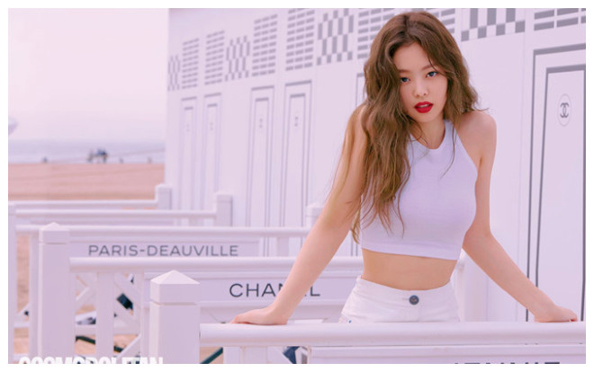 Những hình ảnh chứng minh Jennie (Black Pink) xứng với danh hiệu 'Thánh sống' của Chanel và Gucci Ảnh 2