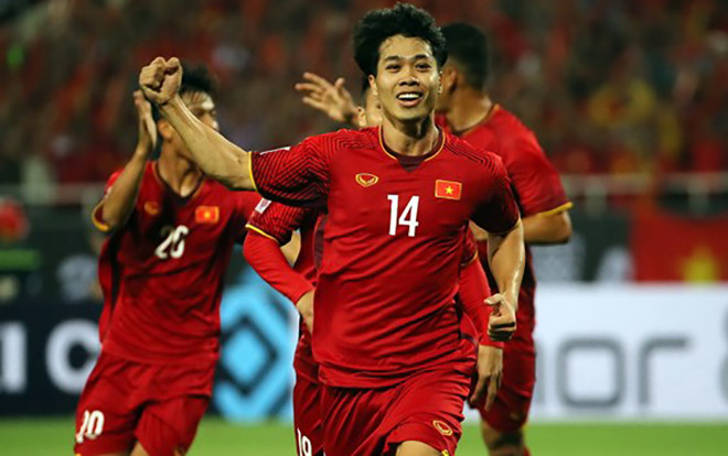 Từ chuyện Công Phượng bị cầu thủ Malaysia đánh nguội 'dã man': Vì sao khó áp dụng V.A.R tại AFF Cup 2018? Ảnh 2