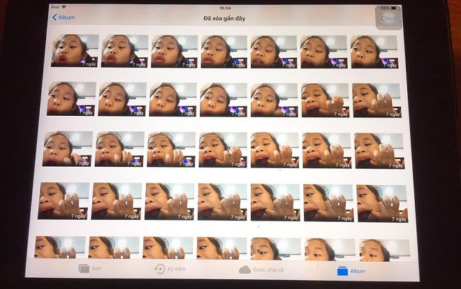 Đăng đàn 'bóc mẽ' hơn 1.000 bức ảnh chung một biểu cảm duy nhất, ai ngờ gặp 500 anh em đồng cảnh ngộ Ảnh 2