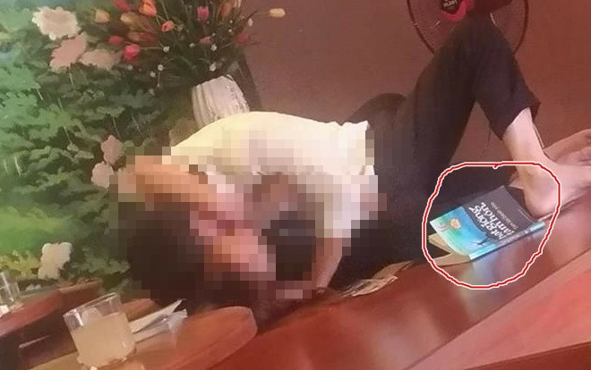 Cặp đôi hú hí trong quán cà phê bị dân mạng 'đào mộ' nhưng chi tiết này mới khiến mọi người bàn tán xôn xao Ảnh 2