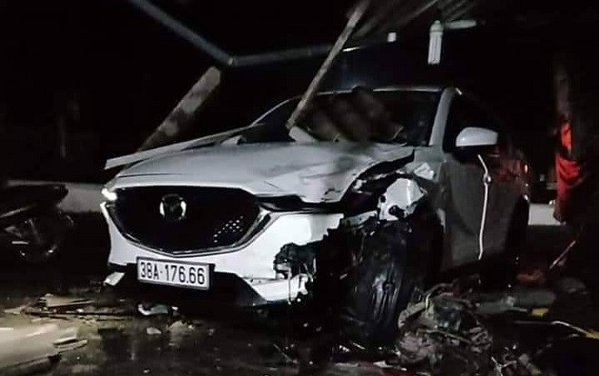 Phó phòng Tài nguyên lái ô tô va chạm với xe máy gây chết người Ảnh 2