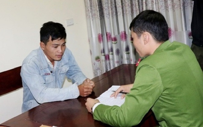 Thấy thiếu nữ xinh đẹp, kẻ cướp tài sản lao vào ôm sàm sỡ Ảnh 2