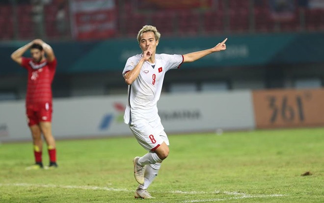 HLV Lê Thụy Hải: Tôi thích Văn Toàn đá chính! Ảnh 2