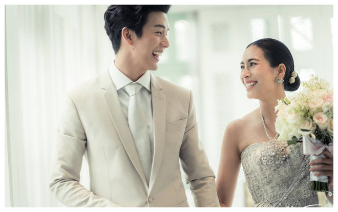 Đến 'ghen tỵ' với những hình ảnh đầy ngọt ngào sau khi kết hôn của vợ chồng Push Puttichai Ảnh 2