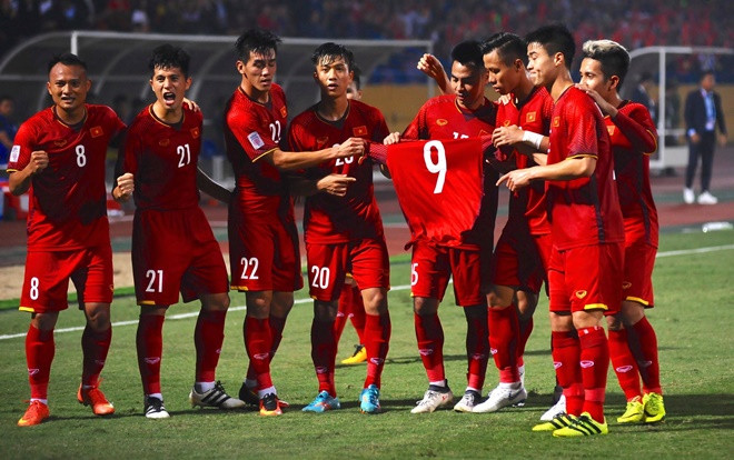 ĐTVN giơ áo số 9, Văn Toàn chia tay AFF Cup 2018 vì đứt dây chằng? Ảnh 2