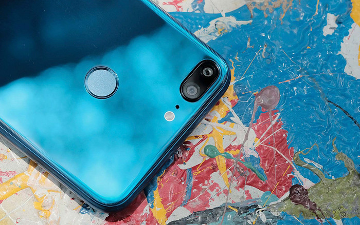 6 chiếc smartphone giá thấp đáng mua nhất 2018 Ảnh 2