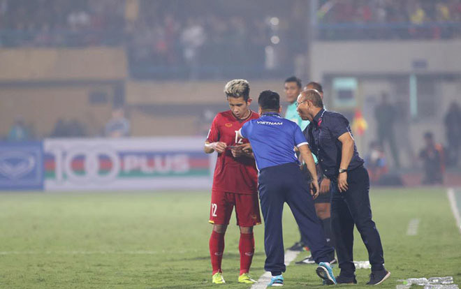 Cận cảnh tờ giấy bí mật của thầy Park đưa Hồng Duy Ảnh 2