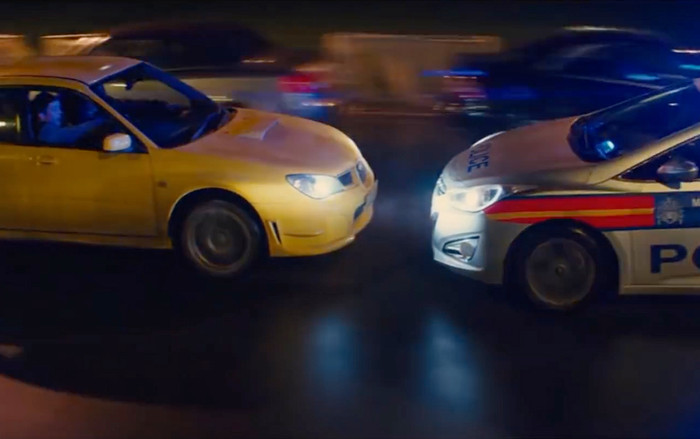 Cảnh rượt đuổi trong phim Mật vụ Kingsman nguy hiểm là thế nhưng hoá lại sử dụng mánh khoé cực đơn giản này Ảnh 2