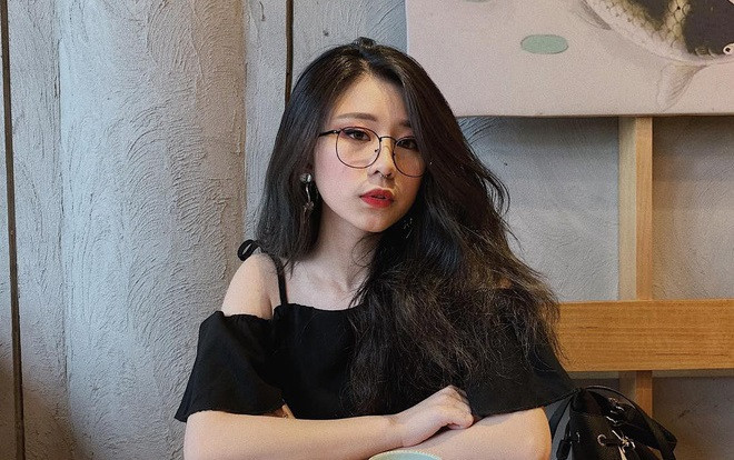 Nhan sắc 'chim sa cá lặn' và cuộc sống sang chảnh của nữ sinh 2k - Con gái riêng vợ mới cưới hơn Trương Nam Thành 15 tuổi Ảnh 2