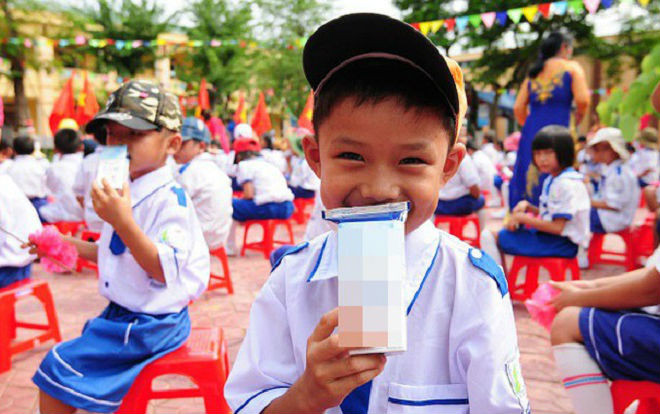 Trúng thầu chương trình sữa học đường, Vinamilk phải cam kết những gì? Ảnh 2