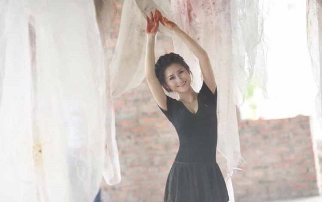 Tiền vệ đá 'sân nhỏ 9 điểm' khiến Tiến Dũng 'ghen' vì ngọt ngào với bạn gái Ảnh 2