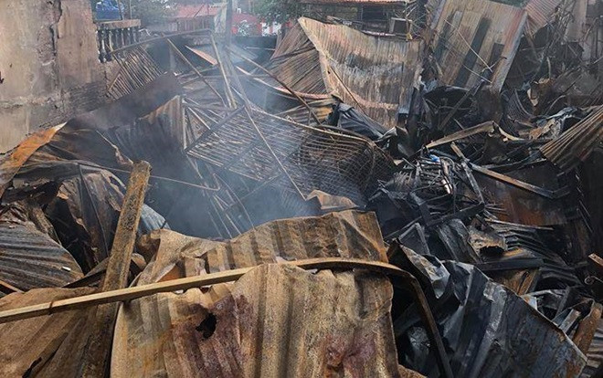 Vụ hoả hoạn tại Đê La Thành khiến cặp vợ chồng tử vong: Ông Hiệp ‘khùng’ bị khởi tố Ảnh 2