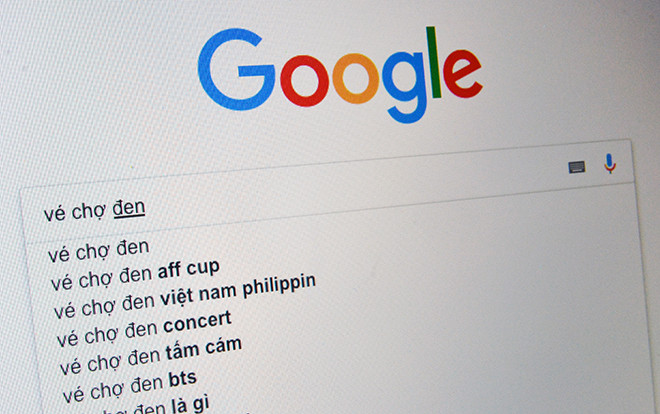 Khó mua vé xem bán kết AFF Cup 2018, người hâm mộ Việt Nam đổ xô lên Google tìm 'vé chợ đen' Ảnh 2