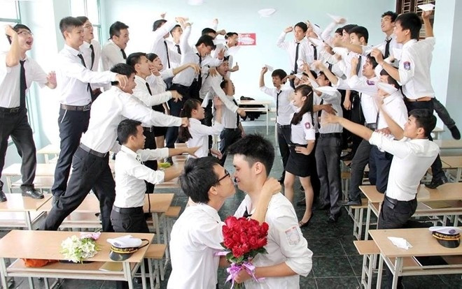 Chuyện bi hài mùa chụp ảnh kỷ yếu: Lớp thì toàn con gái, lớp lại bói không ra một 'bóng hồng' Ảnh 2