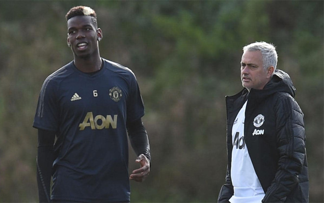 Mourinho sốc vì hành động bất thường của Pogba Ảnh 2