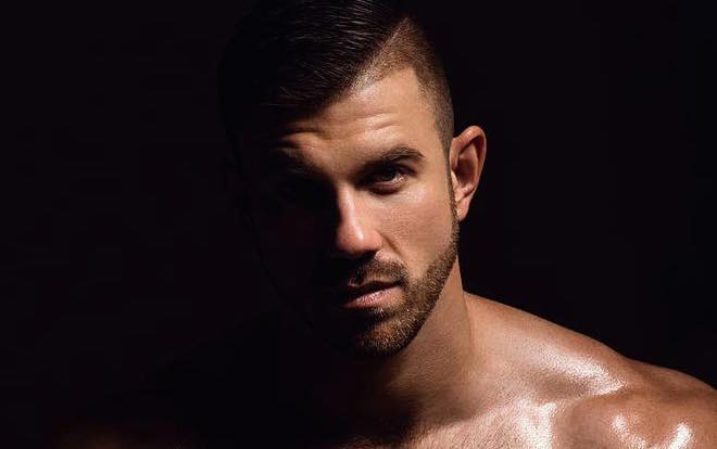 David Marshall: Chàng đô vật đồng tính xứ sở chuột túi tích cực bảo vệ cộng đồng LGBT khỏi ám ảnh tự sát Ảnh 2