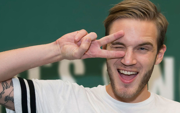 'Fan cứng' của PewDiePie hack 50.000 máy in để thuyết phục mọi người nhấn theo dõi YouTube thần tượng Ảnh 2