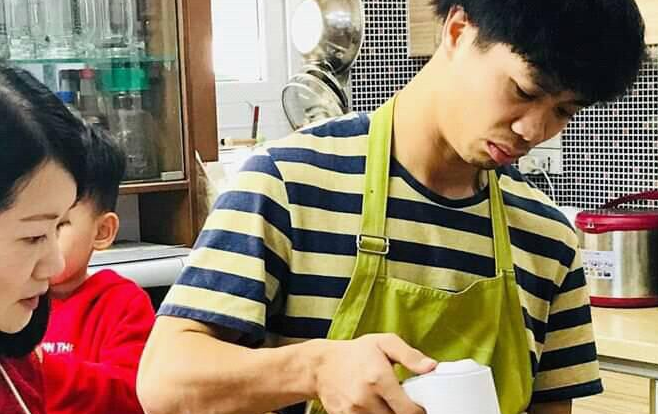 50 sắc thái cực kỳ ngố và đáng yêu của Công Phượng Ảnh 2