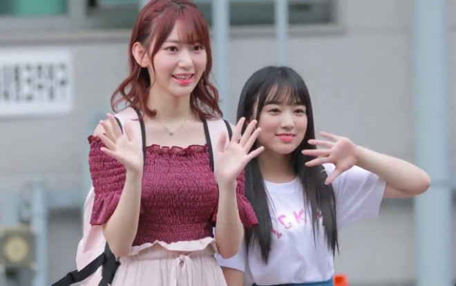 Gia nhập IZ*ONE nhưng còn muốn hoạt động với HKT48, Sakura - Nako nhận 'mưa gạch đá' Ảnh 2