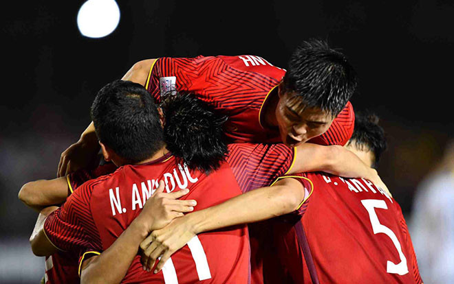 Lần đầu tiên khán giả được xem bóng đá phát sóng trực tiếp trên TV là khi nào? Ảnh 2