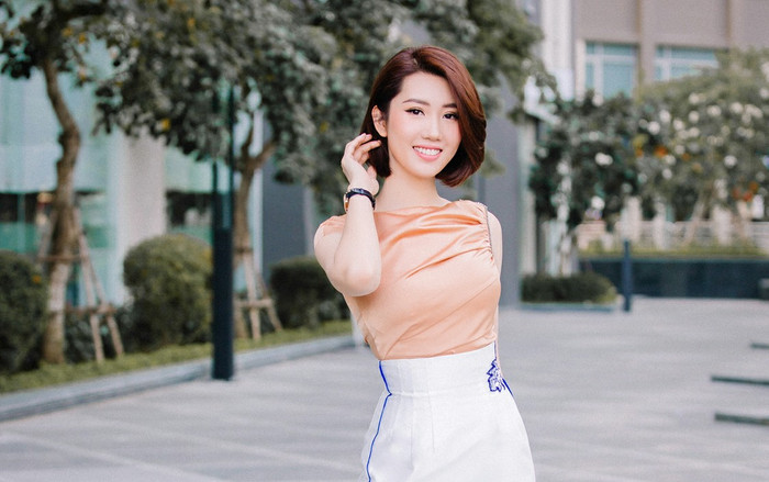 Cô nàng bị ghét nhất Gạo nếp gạo tẻ hóa quý cô thanh lịch ngày chớm đông Ảnh 2