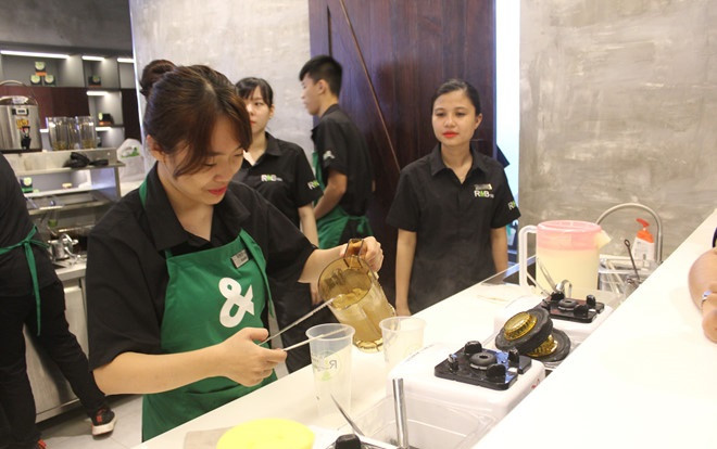 Câu hỏi gây bão: Tại sao sinh viên làm ở quán cafe thù lao 15k/h còn hơn gia nhập công ty start-up lương hơn 20k/h? Ảnh 2