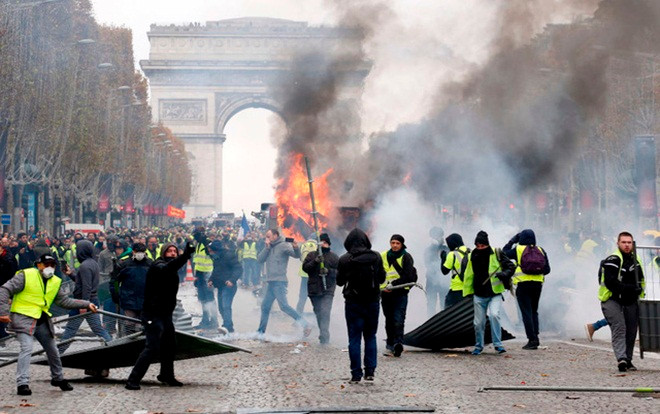 5 con số 'giải mã' nguồn cơn bạo động rung chuyển nước Pháp Ảnh 2