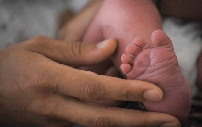 Em bé đầu tiên ra đời từ bà mẹ cấy ghép tử cung của người đã chết Ảnh 2