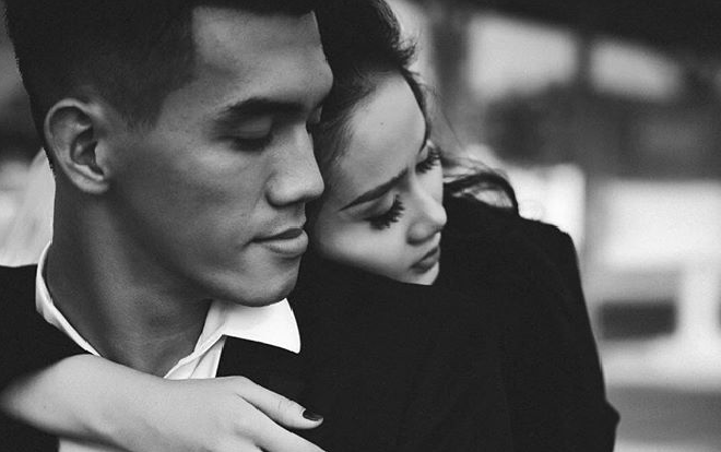 Cận cảnh cô giảng viên múa nóng bỏng ở Mỹ Đình, khóc vì 'Vua dội bom ĐTVN' Ảnh 2