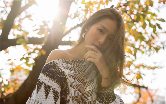 Tiếp tục tung bộ ảnh cực chất, Khả Ngân còn quyết 'thả thính' fan đến bao giờ? Ảnh 2