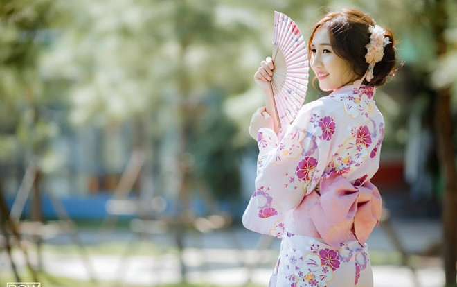 Ngắm dàn trai xinh gái đẹp lác mắt trong bộ ảnh kỷ yếu diện toàn yukata chất lừ của sinh viên FPT Ảnh 2