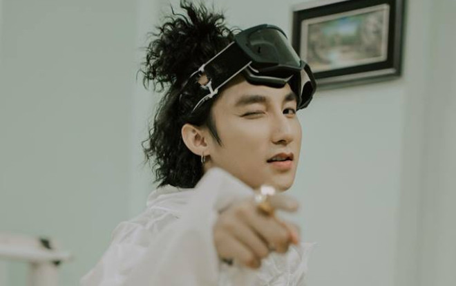 Độc giả tin tưởng gửi gắm cú đúp Làn sóng xanh: 'Bài hát của năm' và 'Bài hát hiện tượng' đều về tay Sơn Tùng M-TP! Ảnh 2