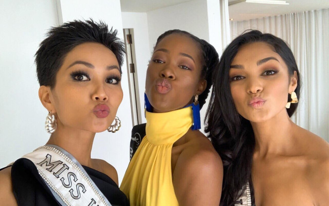 Tin được không, tóc tém đặc sản của H'Hen Niê bị hoa hậu Mỹ nhận xét là như mớ đinh! Ảnh 2