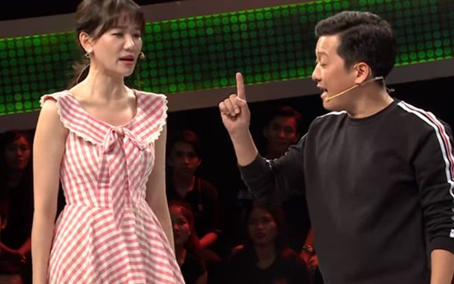 Chuyện lạ đời: Hari Won bị 'cà khịa' đến nỗi phải bỏ về khi đang ghi hình, fan lại bênh vực Trường Giang Ảnh 2