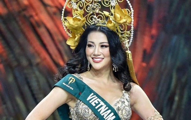 Giữa 'tâm bão' chỉ trích, Phương Khánh bình thản chia sẻ đầy ẩn ý: 'Bùn ở dưới chân nhưng nắng ở trên đầu' Ảnh 2