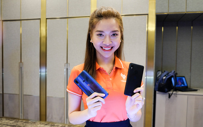 Trên tay Joy 1+ và Joy 1, hai chiếc smartphone 'ngon, bổ, rẻ' của VSmart Ảnh 2