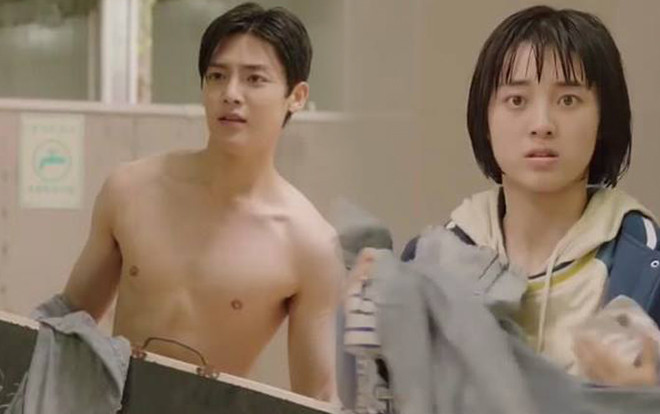 ‘Sống không dũng cảm uổng phí thanh xuân’: Nếu Dương Tịch muốn nhìn thì Hoa Bưu ắt sẽ cởi Ảnh 2