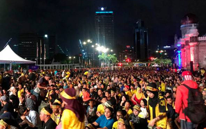 Báo Malaysia khảo sát độc giả: Nhiều CĐV không dám tin đội nhà giành chiến thắng tại 'chảo lửa' Mỹ Đình Ảnh 2