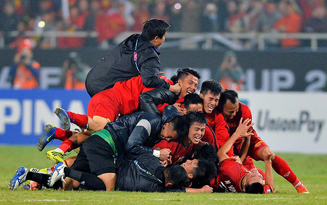 Cách thay avatar trên Facebook ăn mừng thầy trò ông Park Hang Seo vô địch AFF Cup 2018 Ảnh 2