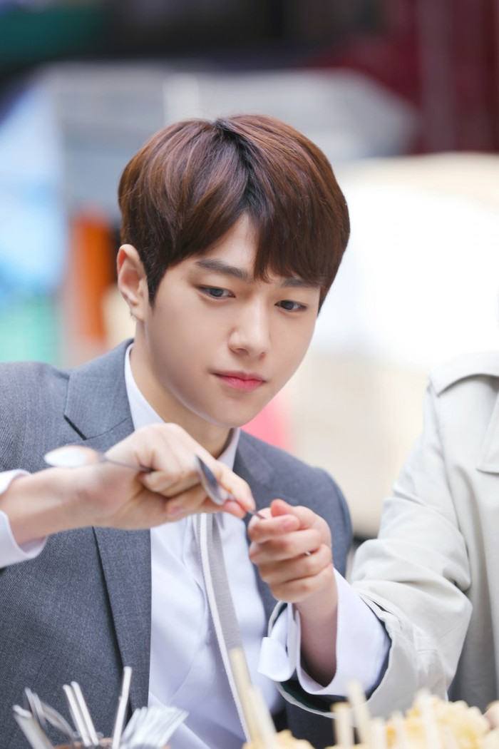 'Only One Love': L (Infinite) xác nhận vào vai thiên sứ, yêu nữ thừa kế mất thị lực Shin Hye Sun