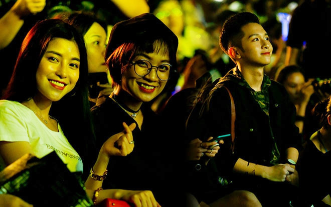 Khoảnh khắc: Ở đâu có thầy Noo, ở đó có học trò team The Voice kề bên sát cánh Ảnh 2