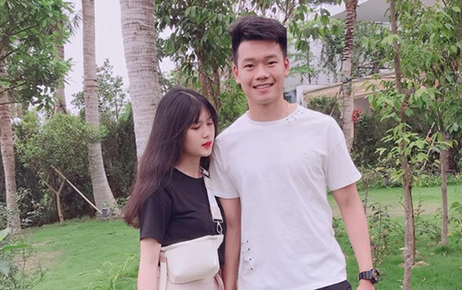 Cận cảnh nhan sắc mĩ miều của bạn gái 'tân binh' mới được triệu tập cho Asian Cup Nguyễn Thành Chung Ảnh 2