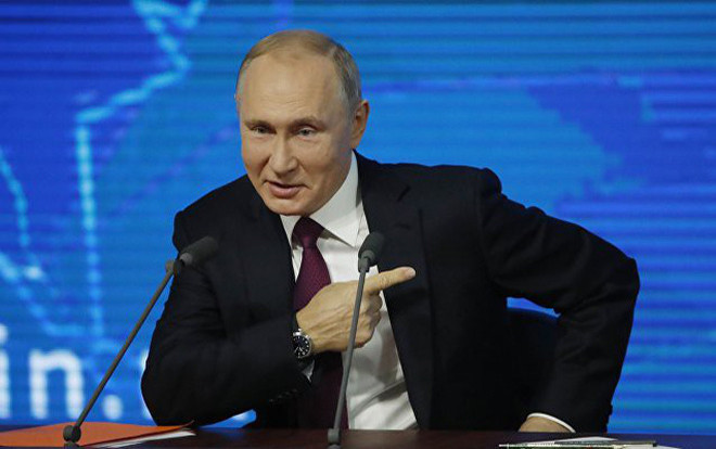 Bị phóng viên bất ngờ hỏi ‘bao giờ cưới vợ’, ông Putin trả lời hóm hỉnh Ảnh 2