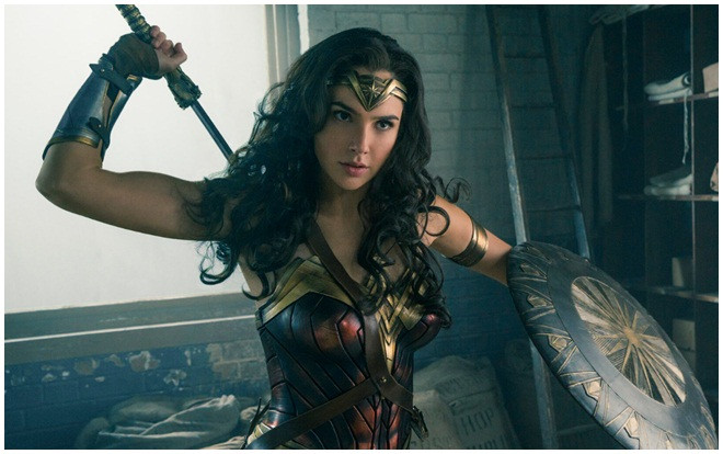 20 'hạt sạn' mà người hâm mộ hoàn toàn bỏ qua trong Wonder Woman (Phần 1) Ảnh 2