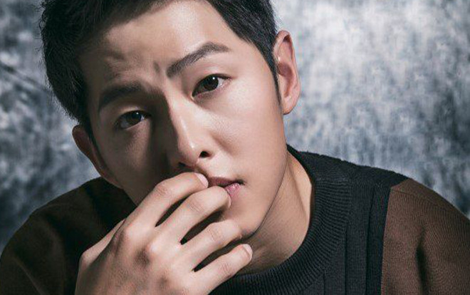 Song Joong Ki gửi tin nhắn nhân ngày lễ cuối năm đến với fans khi đang quay 'Asadal' Ảnh 2