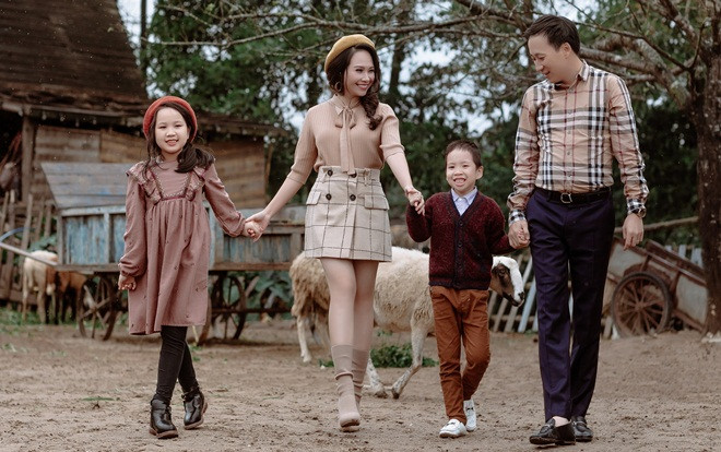 MC Mỹ Lan hiếm hoi khoe chồng giỏi con ngoan sau 10 năm kết hôn hạnh phúc Ảnh 2