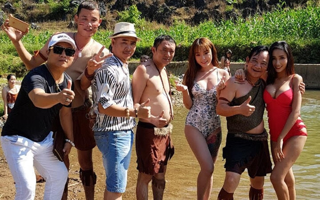 Đạo diễn 'Tỷ phú đè đại gia 2': Diễn cảnh 'nóng' chân thật là đoàn phim đang tôn trọng khán giả Ảnh 2