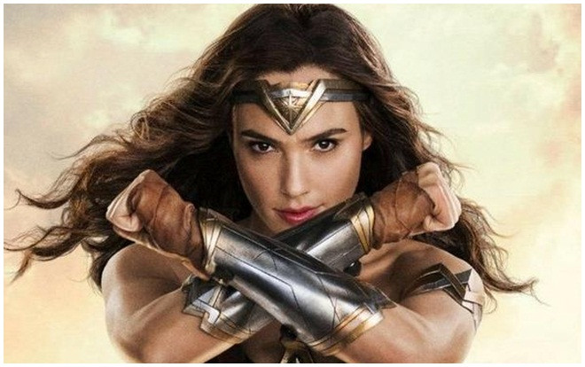 20 'hạt sạn' mà người hâm mộ hoàn toàn bỏ qua trong Wonder Woman (Phần 3) Ảnh 2